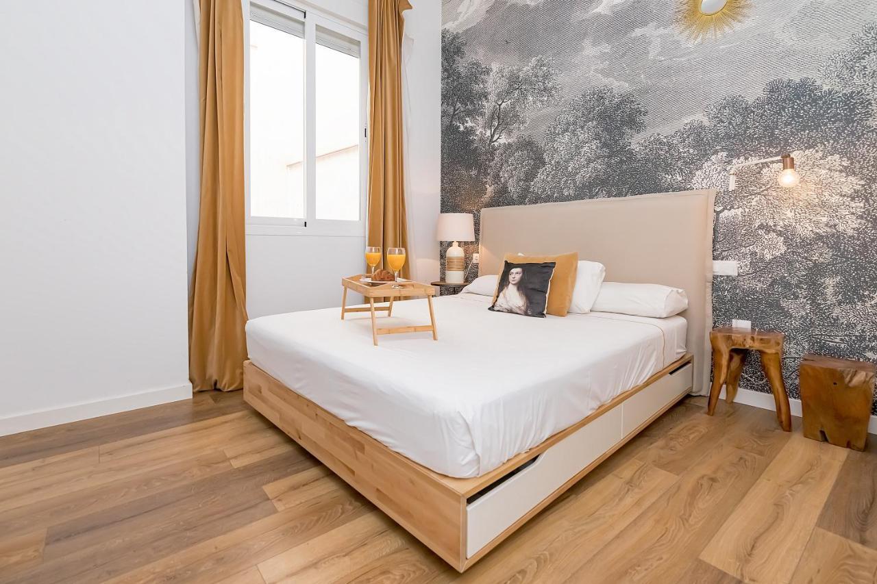 Bhost - Nino Guevara Appartement